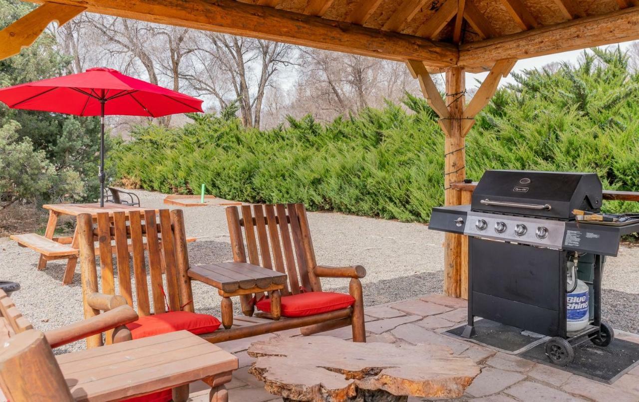 Hotchkiss Inn Motel Екстериор снимка